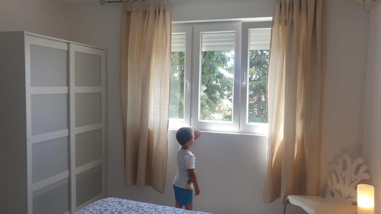 Sanela- Apartman Za Bezbrizan Odmor Crikvenica Eksteriør billede
